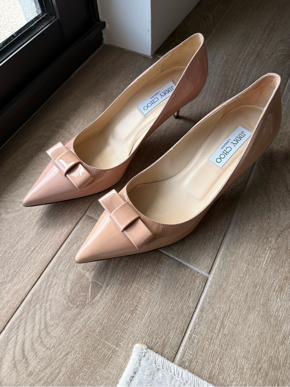 As is - Jimmy Choo 123 Madeeha in Blush - discoloration is right shoe